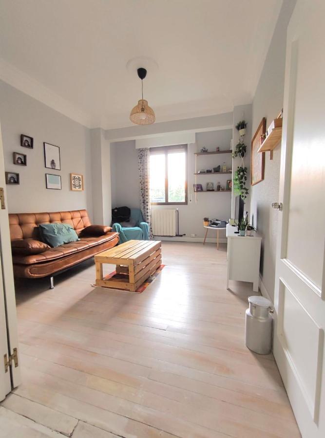 Apartamento Mavi Bilbao Exteriör bild